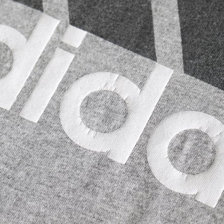 adidas / Vintage, Performance Logo S/S Tee