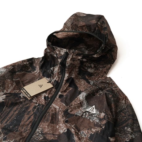Nike ACG / Windproof Cinder Jacket