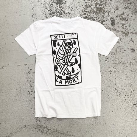 Ignorant People by FUZI / LA MORT NOIRE / BLANCHE T-Shirt
