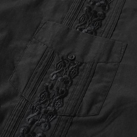 Vintage, Guayabera S/S Shirt