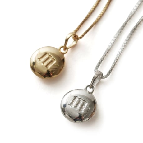 IN-PUT-OUT / Chocolate Necklace