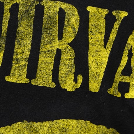 Nirvana / Cracked Smiley Face S/S Tee