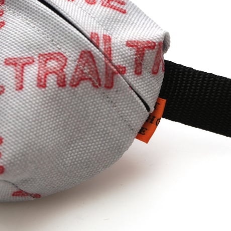 THE UNION / Ultrafine Field Pouch by Shiga Shunsuke