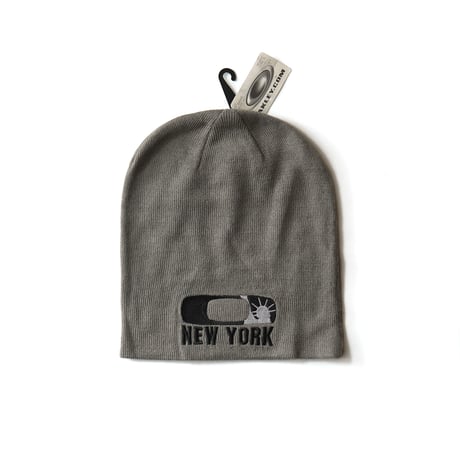 Oakley / Vintage, NYC Liberty Beanie