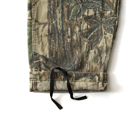 Cabela's / Vintage, Real Tree Camo 6-Pocket Cargo Pant