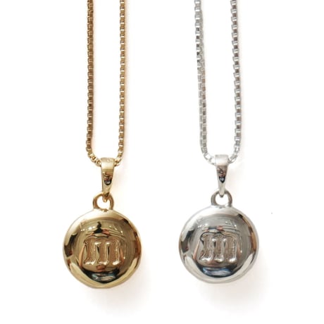 IN-PUT-OUT / Chocolate Necklace