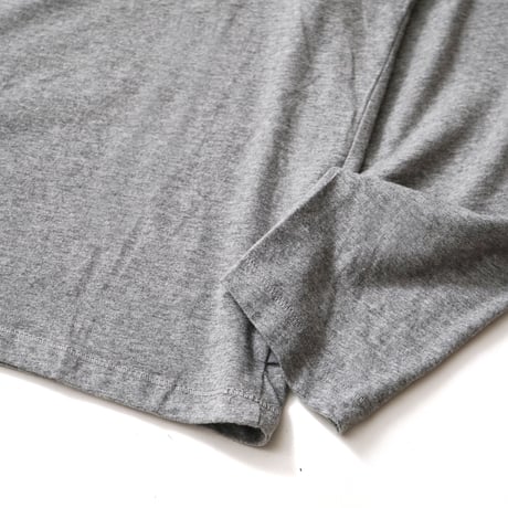 Eddie Bauer / Henley Neck L/S Tee