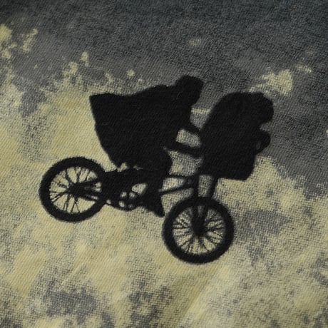 E.T. The Extra-Terrestrial / Moon Bicycle S/S Tee