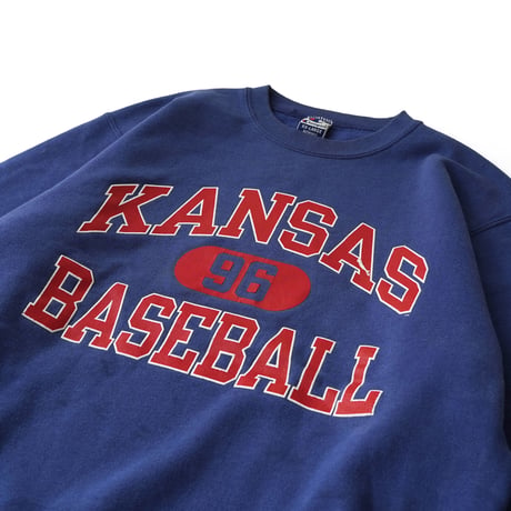University of Kansas / Vintage, Basketball Team 96' Crewneck Sweatshirt (MFG : champion)