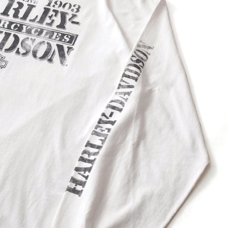 Harley Davidson / Oconomowoc, Wisconsin L/S Te