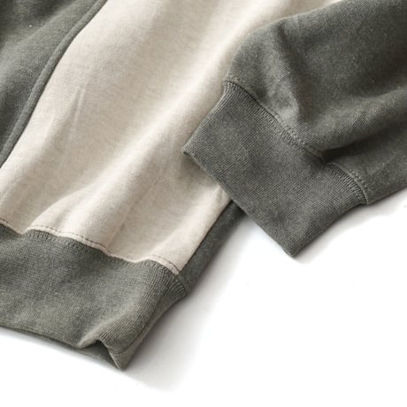 AZ Sport / Collar Neck Sweatshirt