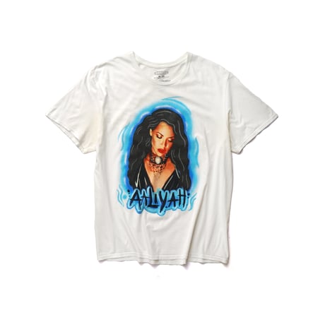 Aaliyah / Graffiti Spell Out S/S Tee