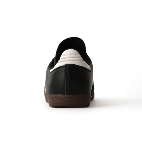 adidas / Samba Classic