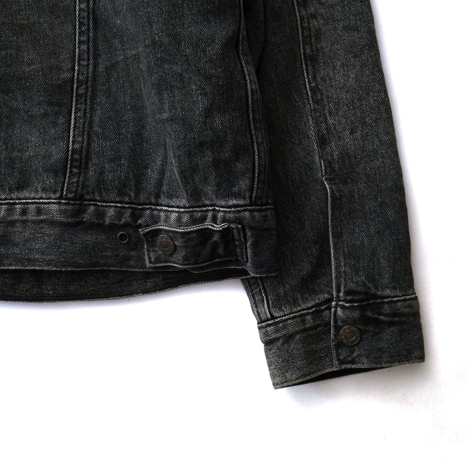 6740338c4961f520d38b34e5