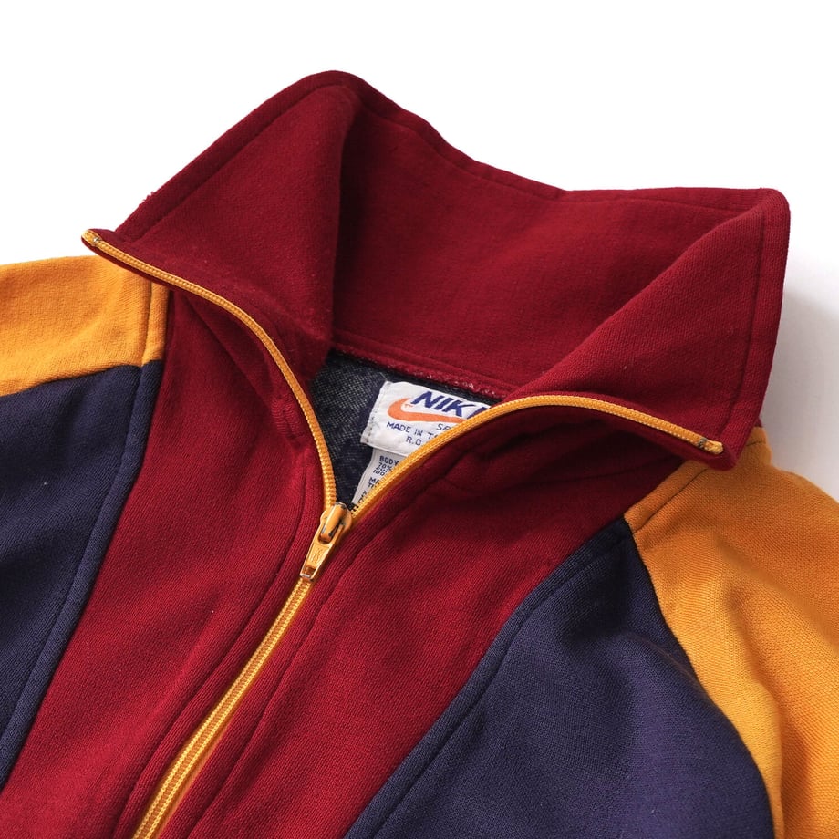 6426a0fe6cb68c002e2d3feb