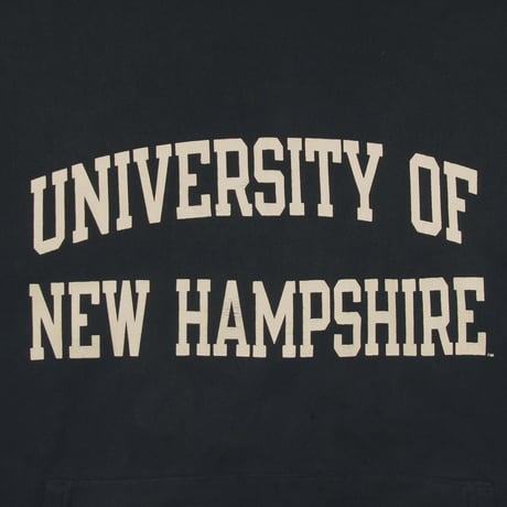 Champion / 00's Vintage, Hooded Reverse Weave Sweatshirt "University Of New Hampshire"