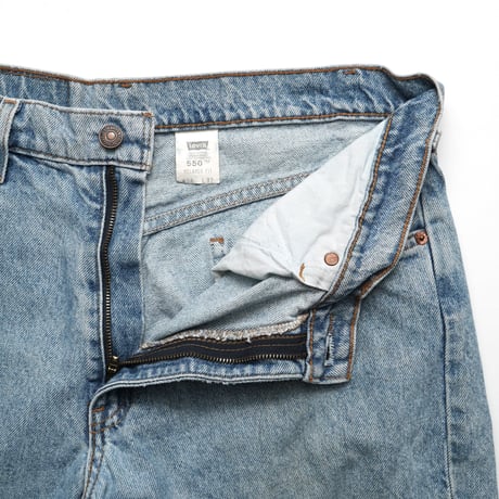 Levi's / Vintage, lot. 550 W : 34 "Relaxed Fit"