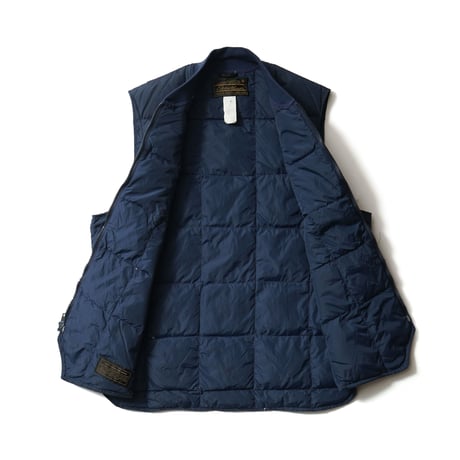 Eddie Bauer / DownLight™ Canadian Vest