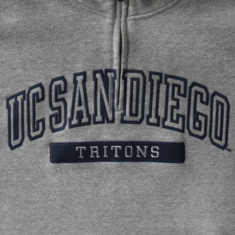 UC San Diego / Tritons 1/4 Zip Sweatshirt (manufactured by JanSport)