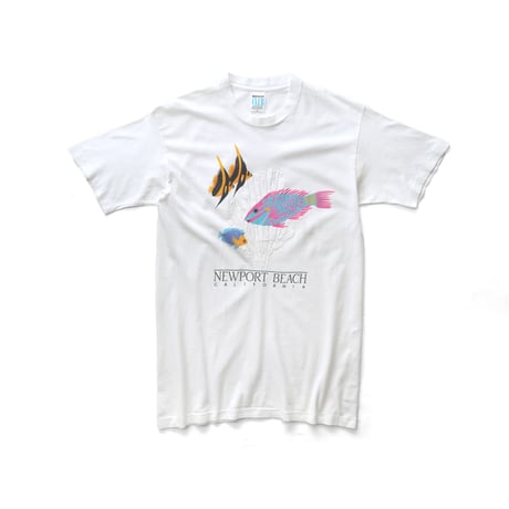 New Port Beach, CA / Vintage, Souvenir S/S Tee "Fish, Shell"
