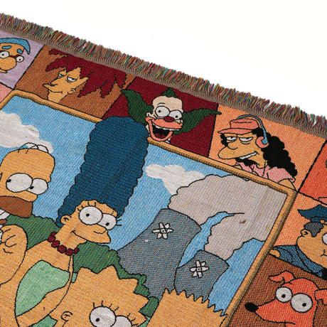 The Simpsons / Vintage, Woven Tapestry Fringe Throw Blanket "Family & Friends"