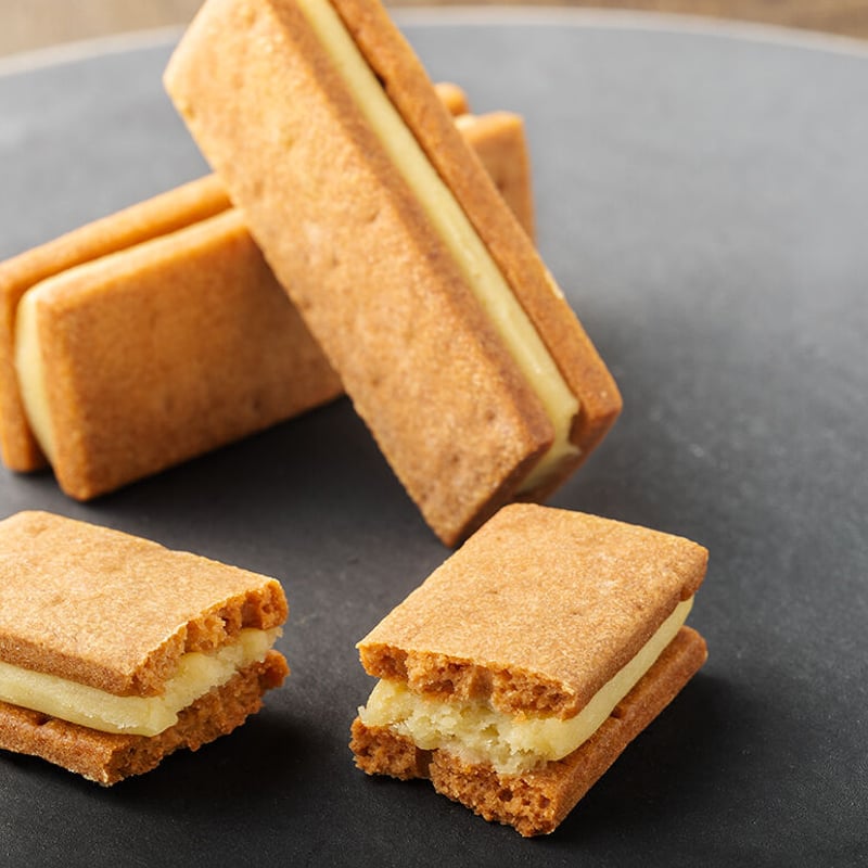 月へ鳴門へ（鳴門金時クリームサンド）2本×4小箱 | フレンチ