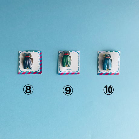 虫 レトロバッチ INSECT BADGE