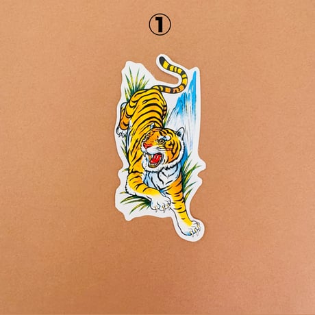 トラ 虎 草の中 シール TIGER STICKER