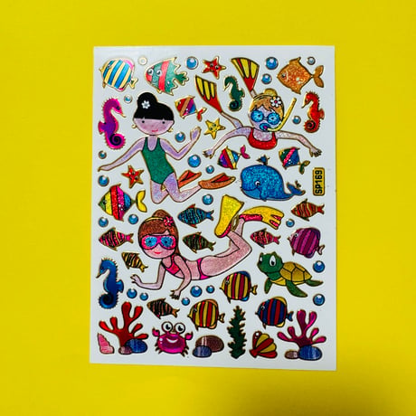 女の子と魚たち GIRL AND FISH STICKER