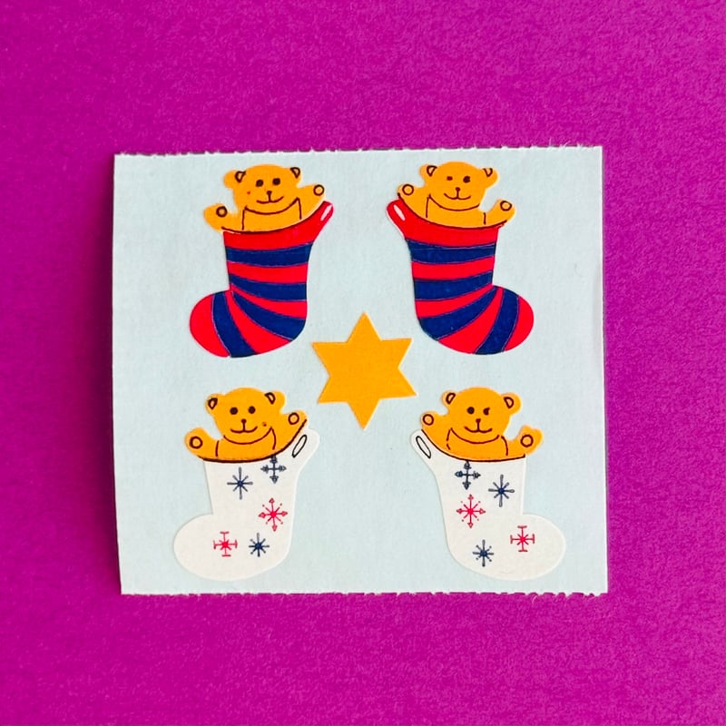 クマ ④ シール BEAR STICKER | RIRI MARKET(リーリマーケット)