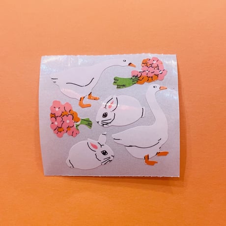 ガチョウとうさぎ シール GOOSE AND BUNNY STICKER