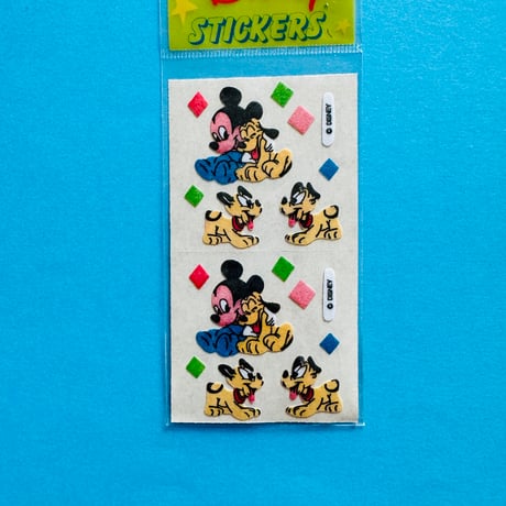 ミッキーとプルート シール ザラザラ パッケージ入り MICKEY MOUSE AND PLUTO STICKER