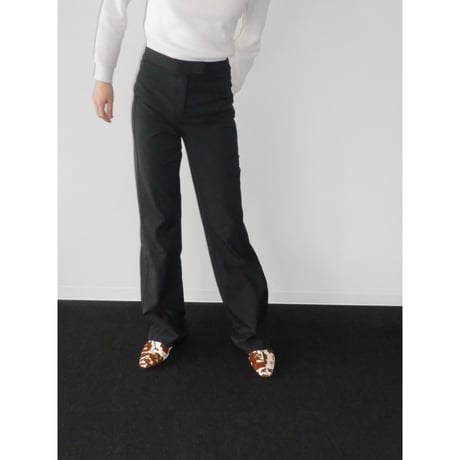 CURVY POCKETS FLARE PANTS