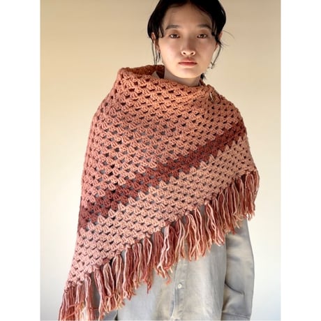 CROCHET TRIANGLE STOLE