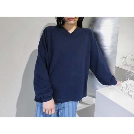 CHAMPION V NECK SWEAT SHIRT