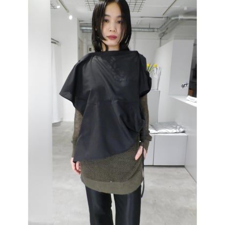 MASKER B / SLEEVELESS SHIRT TOP
