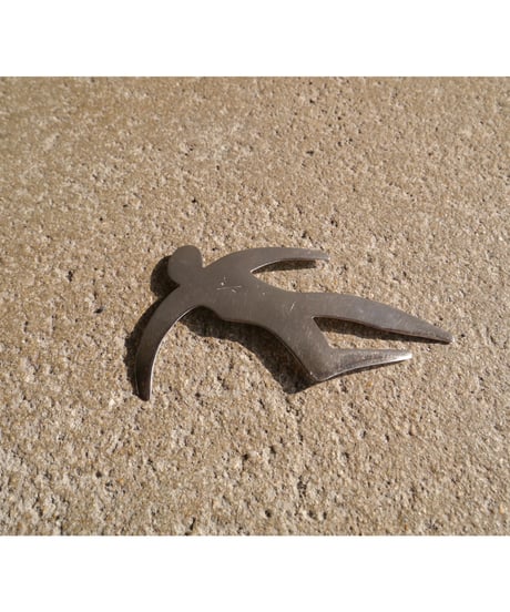 SV925 BROOCH / DANCER