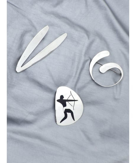 SV925 BROOCH / BOW