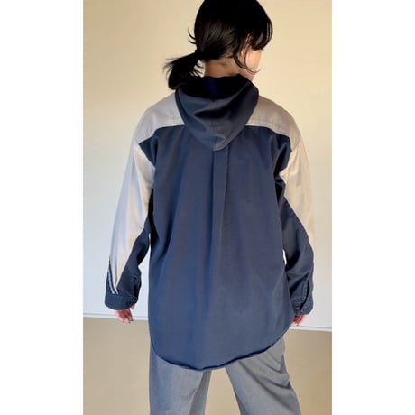 BI COLOR STAND COLLER SHIRT