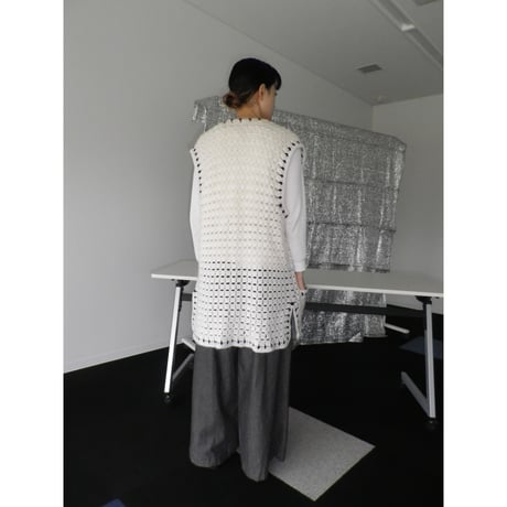 HANDMADE KNIT LONG VEST