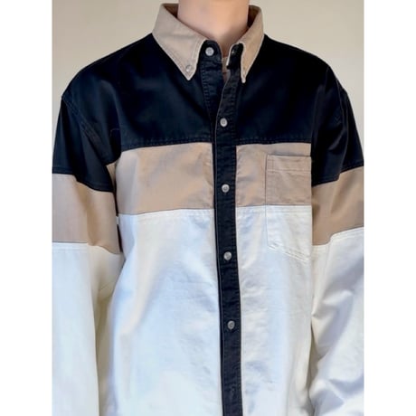 COLOR BLOCKING BUTTON DOWN SHIRT