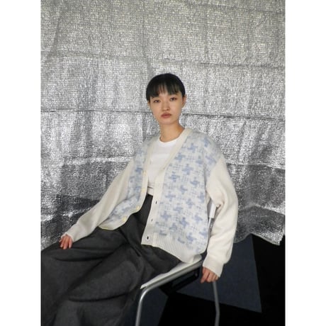 KNIT CARDIGAN