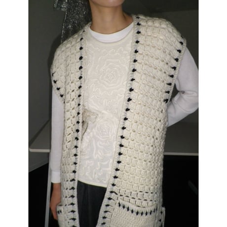 HANDMADE KNIT LONG VEST