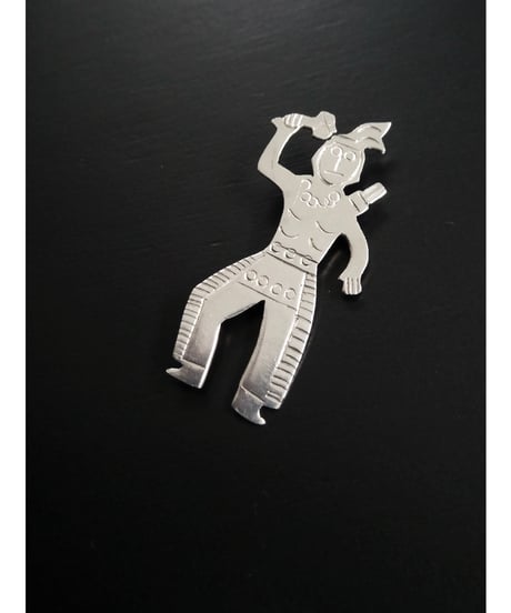 SV925 BROOCH / MAN
