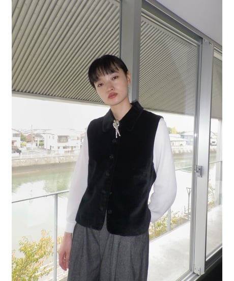 SV925 BROOCH / MODEL