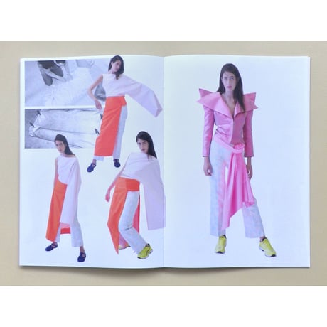 MONUMENT MAGAZINE ISSUE I - Ⅲ SET