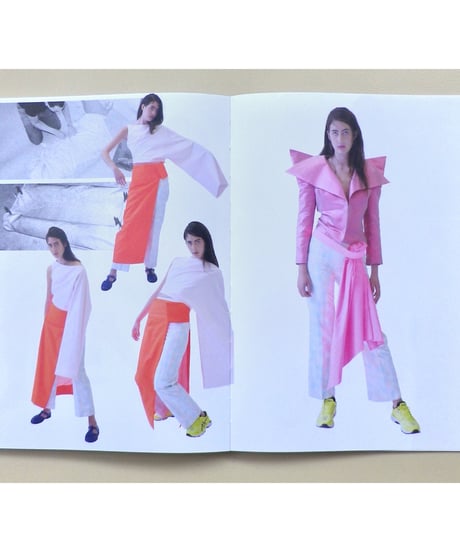MONUMENT MAGAZINE ISSUE I - Ⅲ SET
