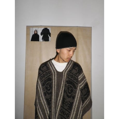 STITCH KNIT BEANIE