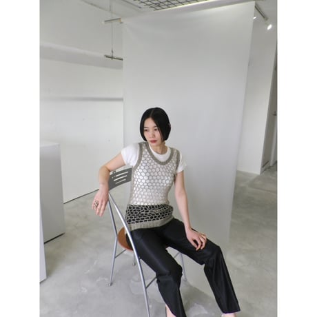 FISH NET KNIT VEST