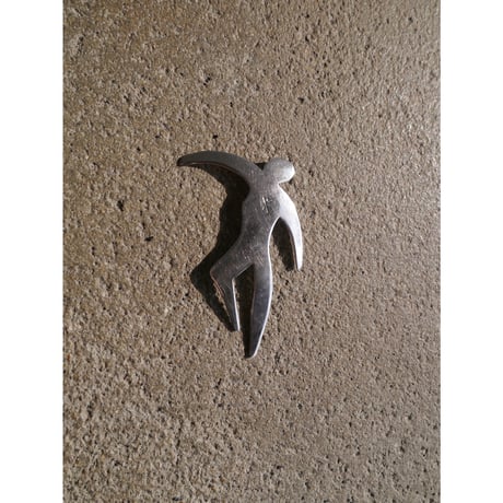 SV925 BROOCH / DANCER